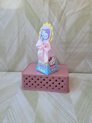 Caixa cone hello kitty