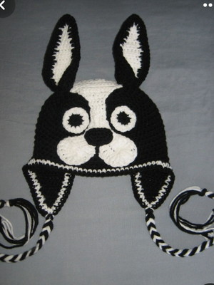Touca de croche cachorros buldogues