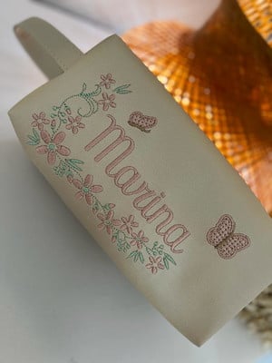 Necessaire bordada box