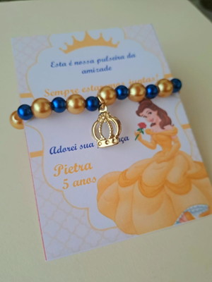 Pulseira lembrancinha infantil bela e a fera c/pingente