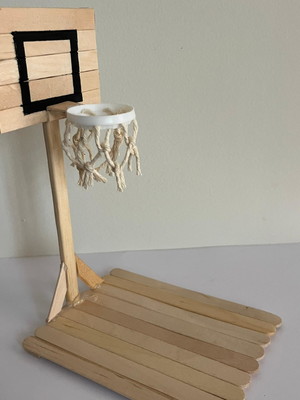 Miniatura de tabela de basquetebol.