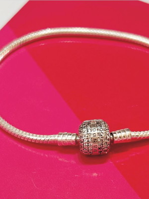 Pulseira fecho cravejado para berloques prata925 tamanho 17