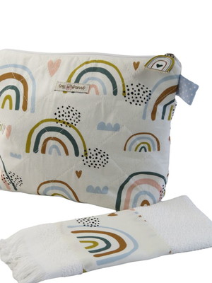 Necessaire arco íris com toalha higiene