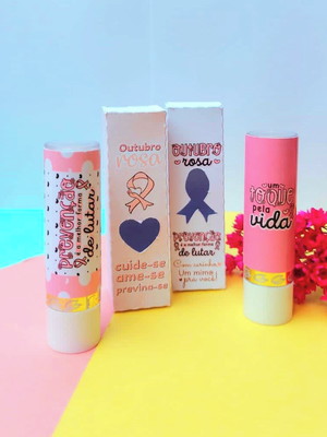 Caixinha com hidratante labial (batom de cacau) outubro rosa
