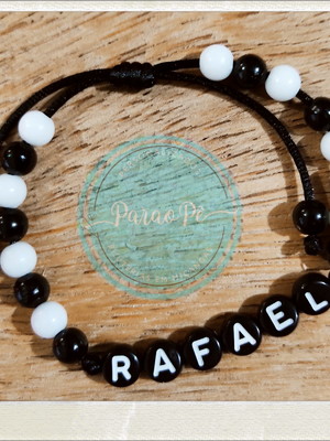 Pulseira com nome personalizável