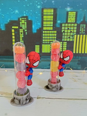 Lembrancinhas tubete de biscuit homem aranha