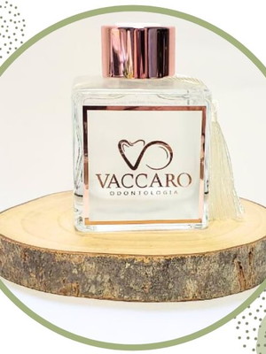 Aromatizador de vareta com rótulo metálico 100ml