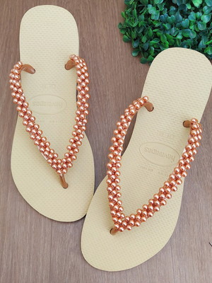 Havaianas slim areia decorado com pérolas douradas original
