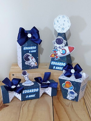 Kit personalizado astronauta - 20 caixas