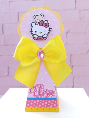 Caixa pirâmide personalizada hello kitty