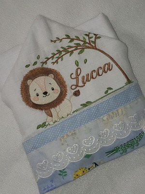 Kit toalha fralda capuz personalizada + prendedor de chupeta