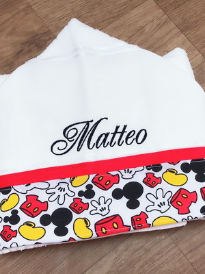 Toalha de banho para bebê personalizada tema mickey