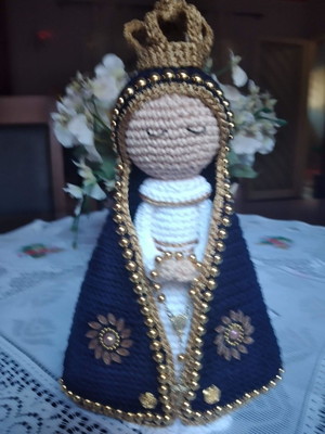 Santinha nossa senhora aparecida em amigurumi