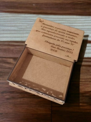Caixa personalizada em mdf