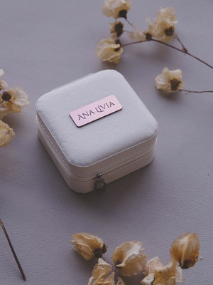 Mini porta joias personalizado presente - off white