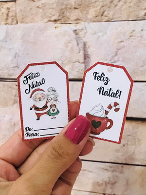 Tag personalizada com furo natal