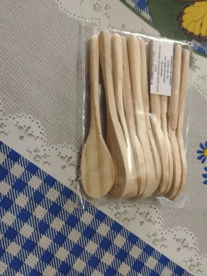 Colher de pau mini 5 cm - 20 unid - lembrancinha