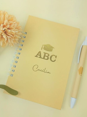 Lembrancinha para formatura abc bloco capa dura e caneta