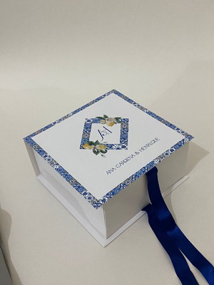 Caixa padrinhos, batizado, formatura, empresas (20x20x10cm)