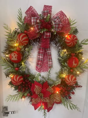 Guirlanda de natal vermelha com led