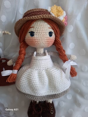 Anne whith an e boneca amigurumi
