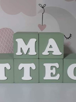 Kit 8 cubos 6x6 nomes infantis mdf