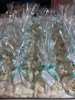 Lembrancinhas com balas de coco