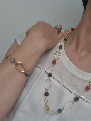 Conjunto de colar e pulseira de pedra natural ágata