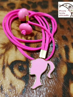 Colar barbie girl