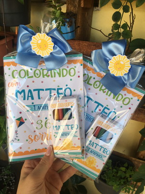 Livrinho de colorir 365 sorrisos