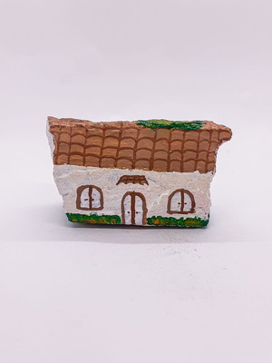 Casinha pintada em pedra miniaturas m996c
