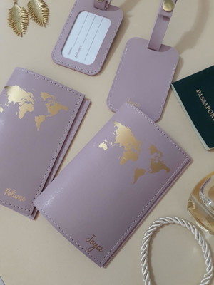 Porta passaporte slim com mapa mundi e tag para malas