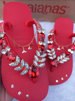 Chinelo customizado
