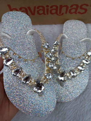 Chinelo customizado