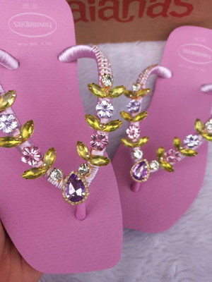 Chinelo customizado