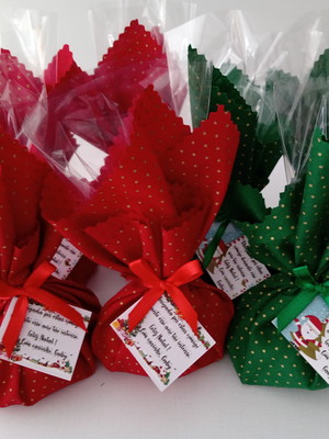 Lembrancinhas de natal com balas de coco