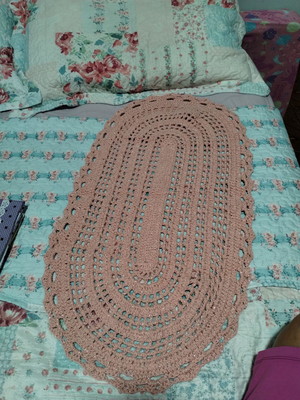 Tapete oval rose com brilho