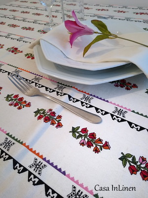 Toalha de mesa retangular floral andaluz - 6 lugares