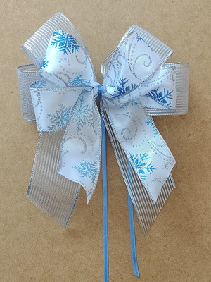 Laço de natal - prata (16x18cm)