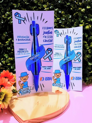 Cartão com caneta- novembro azul