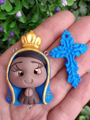 Kit entremeio nossa senhora aparecida com crucifixo biscuit