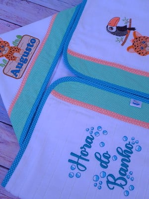 Toalha infantil com capuz personalizada
