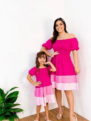 Vestido 3 marias curto rosa mãe e filha