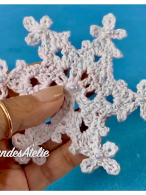 Enfeite de árvore crochê floco de neve