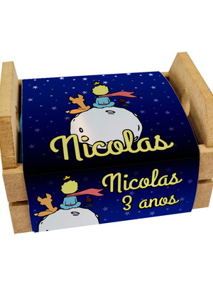 Lembrancinha caixote gravado e cinta personalizada - festas