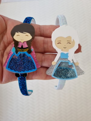 Kit com 2 tiaras com aplique - princesas