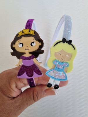 Kit com 2 tiaras com aplique - princesas