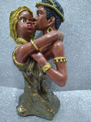 Busto casal africano 28cm
