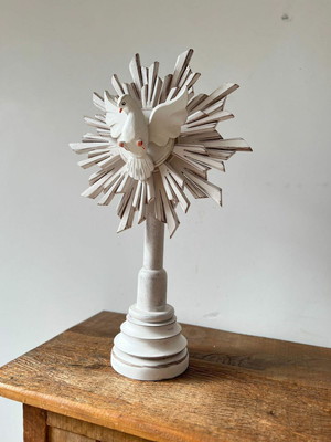 Ostensório divino espírito santo mesa madeira pedestal 56 cm