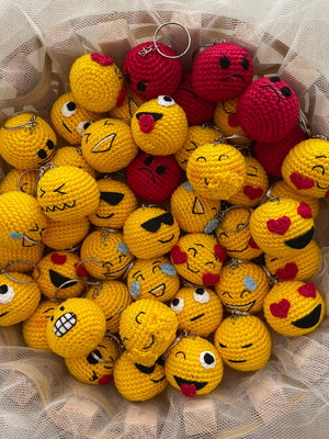 Emoji amigurumi